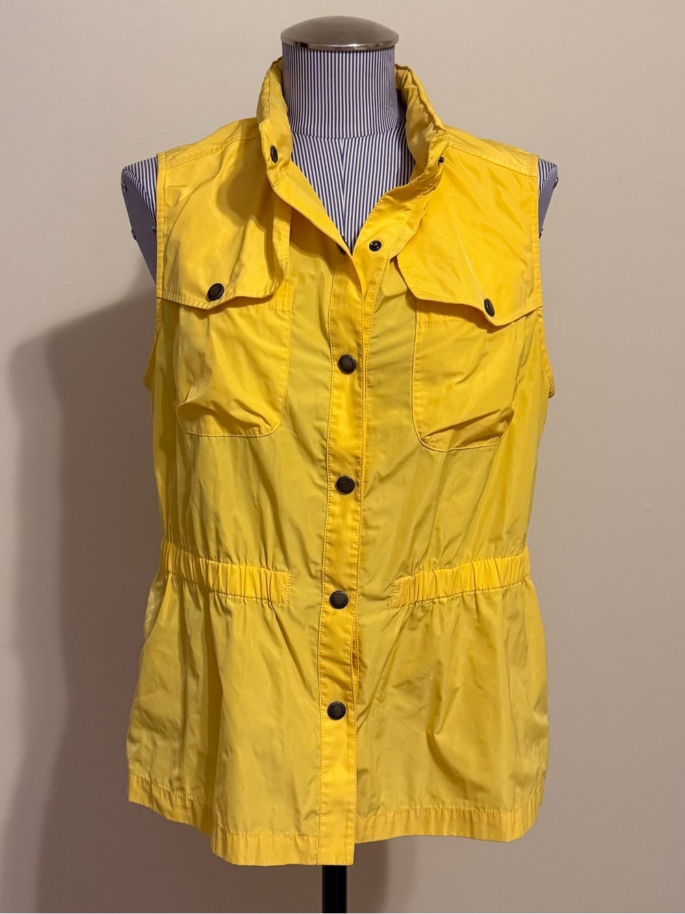Lafayette 148 New York Yellow Hooded Utility Vest – Sample Piece – Size 8